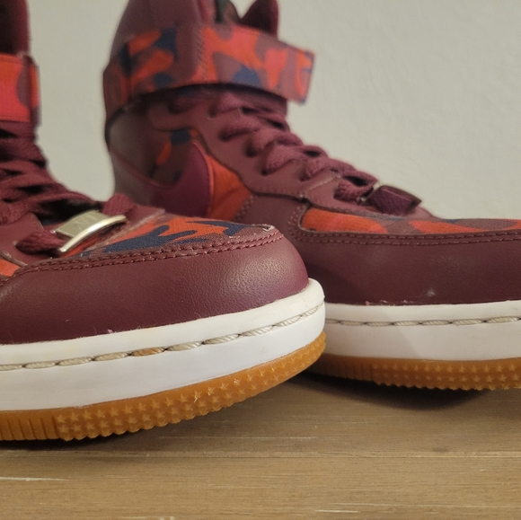 Womens Air Force 1 Ultra Force Mid 'Camo Print' Size 8.5 - Picture 10 of 12